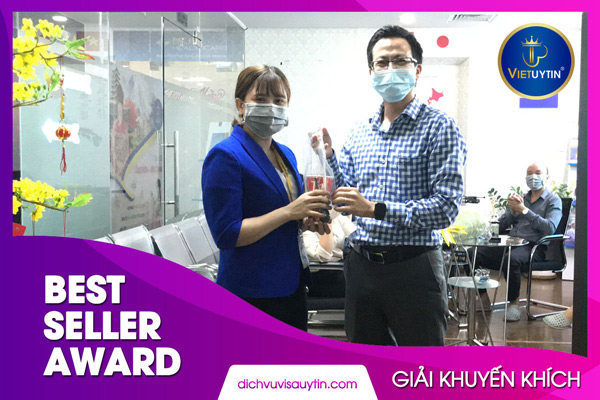 Phan Thị Kim Hạnh là gương mặt với trong Best Seller tháng này